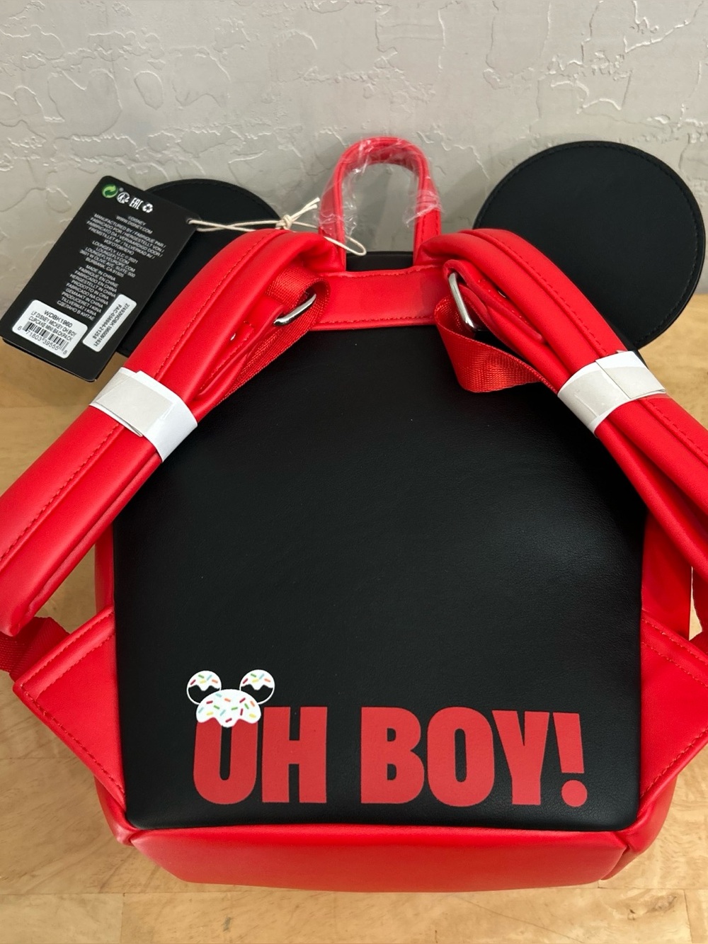 Loungefly Mickey Mouse Sprinkle Cupcake Cosplay Mini Backpack - Picture 2 of 16